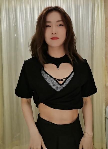 从玉漱到萧美娘,背靠资源难“翻红”的*冰白**:当红隐退后悔了吗?