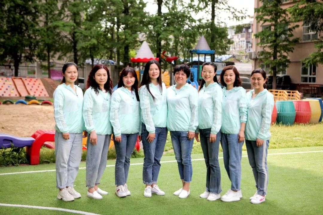 鍥犱负浼欓鑰屽嚭鍚嶇殑瀛︽牎,鍥犱负缇庨鐏殑瀛︽牎