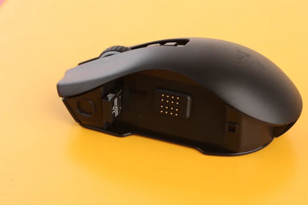 梵蛇游戏鼠标,雷蛇那伽梵蛇鼠标拆解视频