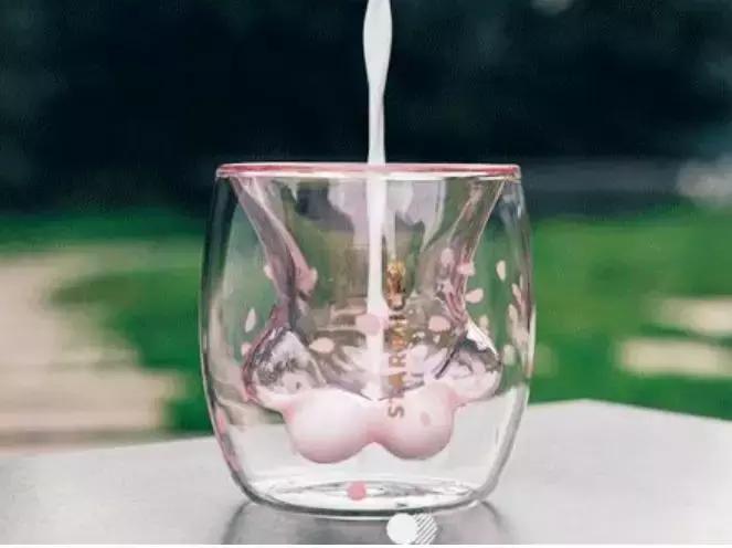 我国网民人均每周上网26.9小时,中国网民人均每周上网28个小时