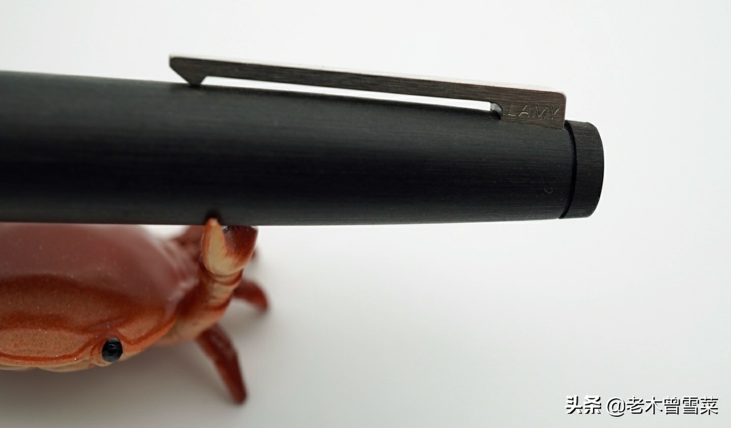 凌美2000钢笔漏墨,网上凌美2000钢笔是正品吗