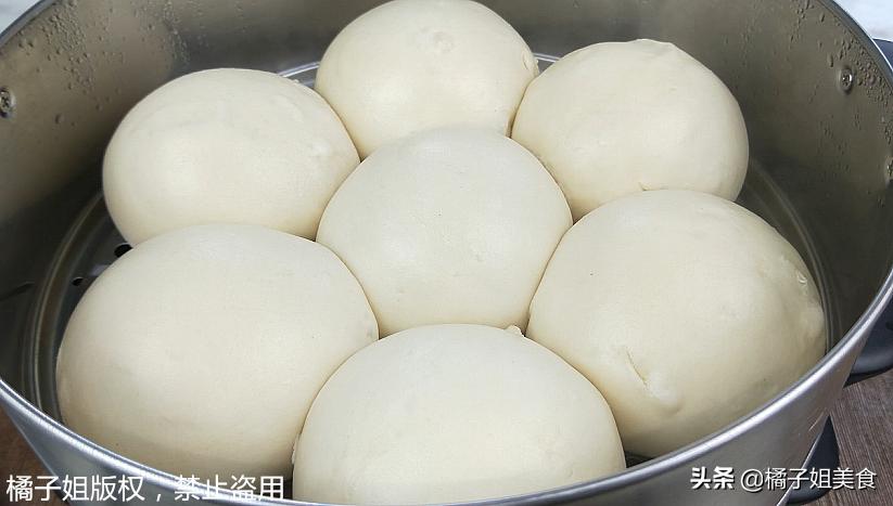 馒头的神奇做法，不用酵母粉不用老面，快已失传的方法，个个蓬松