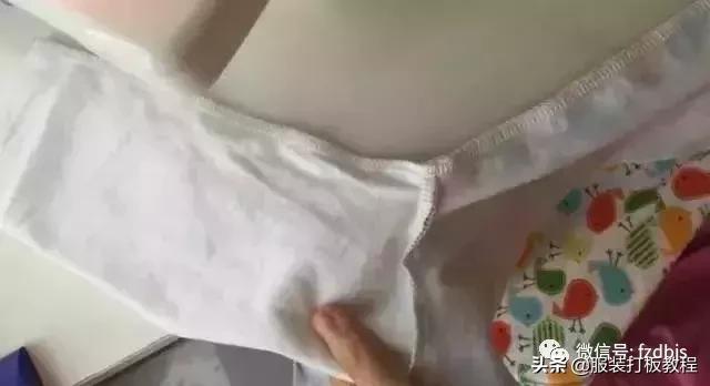 儿童服装打版教程,婴儿连体衣服制版裁剪图样