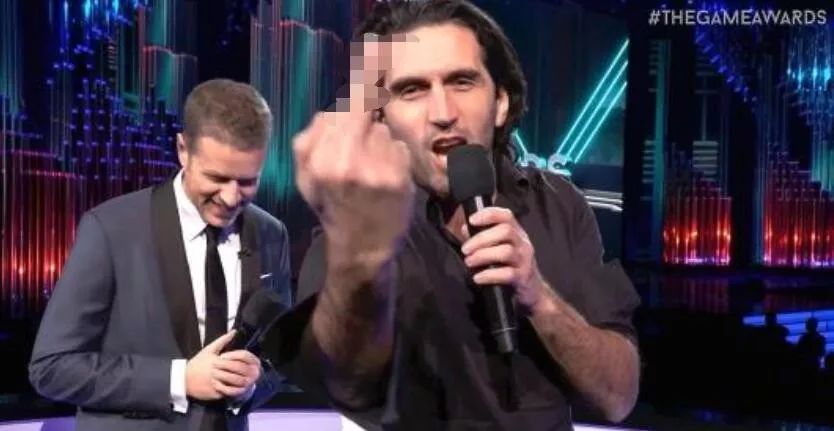 这家教上千万玩家抢银行的游戏公司，等到了被警方破门而入的一天