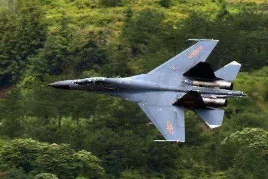 737-800客机飞控系统,一文读懂智能驾驶核心激光雷达