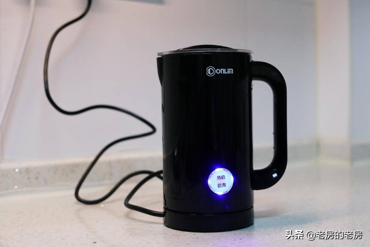 在家喝卡布奇诺，你需要一台什么样的咖啡奶泡机？