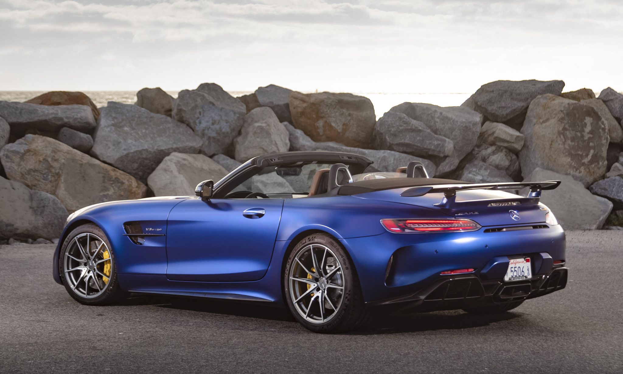 便宜又好看的敞篷车不超过10万,2021年奔驰敞篷车价格