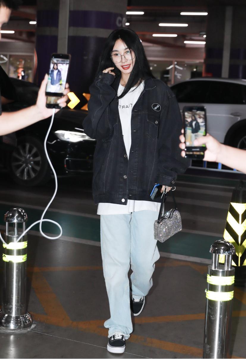 李菲儿简约穿搭,李菲儿冬日穿衣搭配