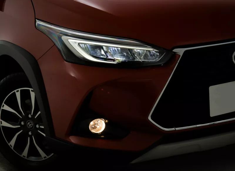 丰田致炫x2021款豪华版落地多少钱,丰田致炫x2020款全款