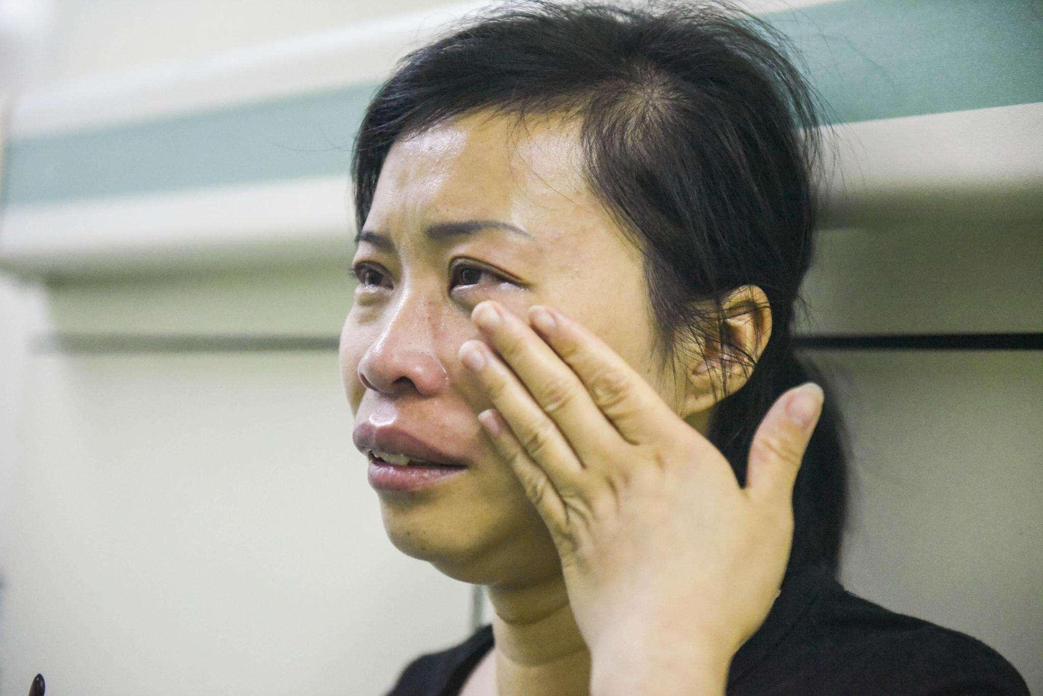 坐月子上厕所有下坠感,生完小孩坐月子感觉有东西掉出