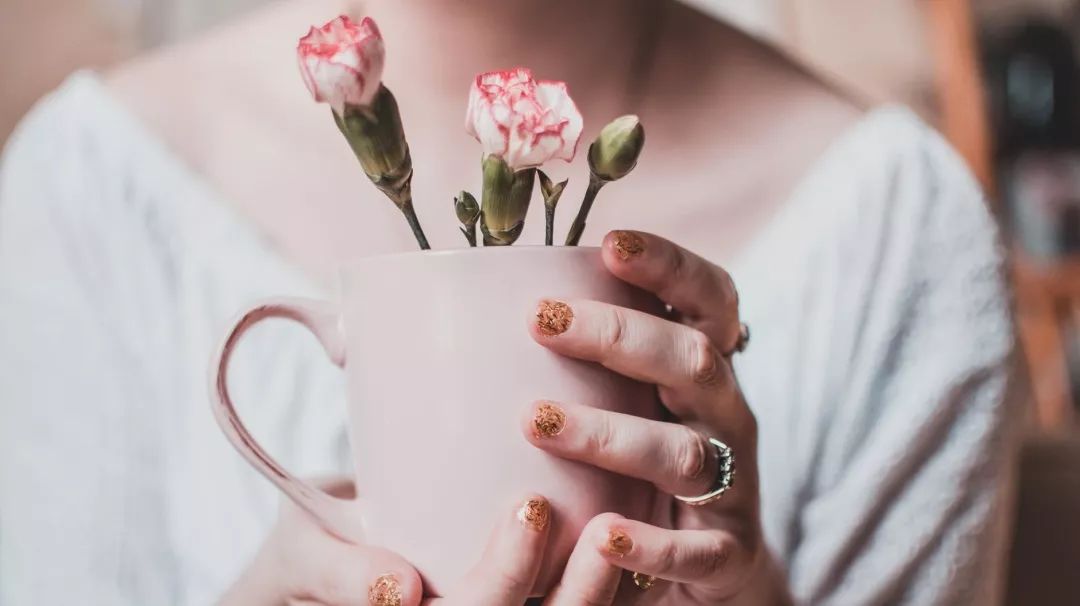 因堕胎失恋自杀两次未果,重度抑郁症病人的救赎之路