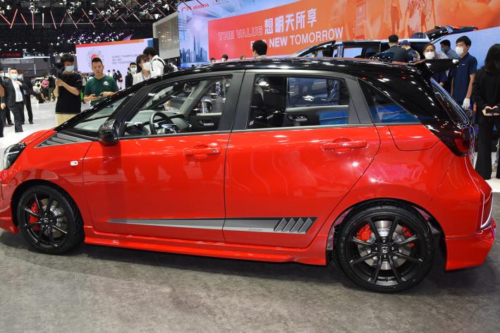 全新本田飞度曝光,全新高尔夫谍照