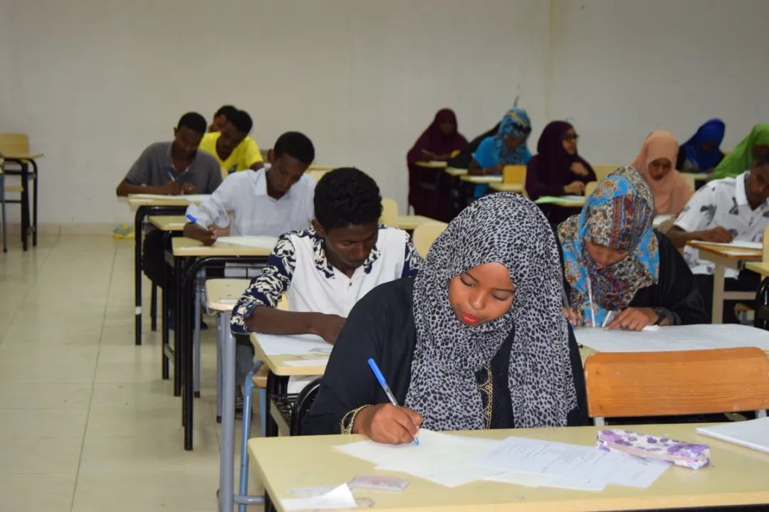 大学考试|法国部分大学将举行现场考试