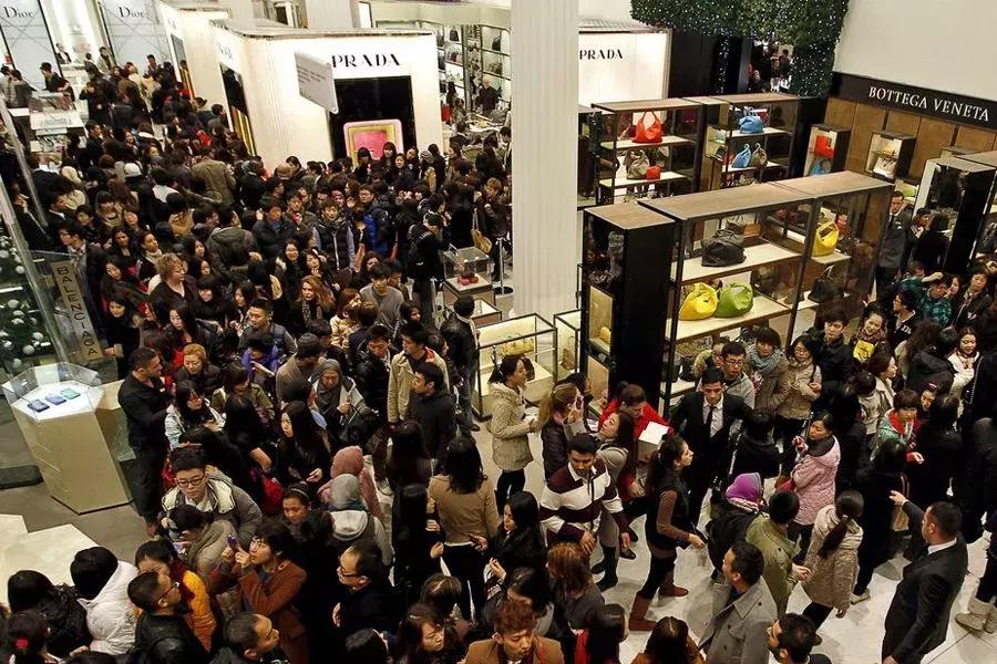 日本奢侈品包免税多少 (日本买哪个奢侈品包包便宜)