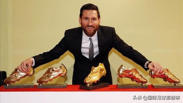 梅西史无前例六冠王,梅西出道15周年