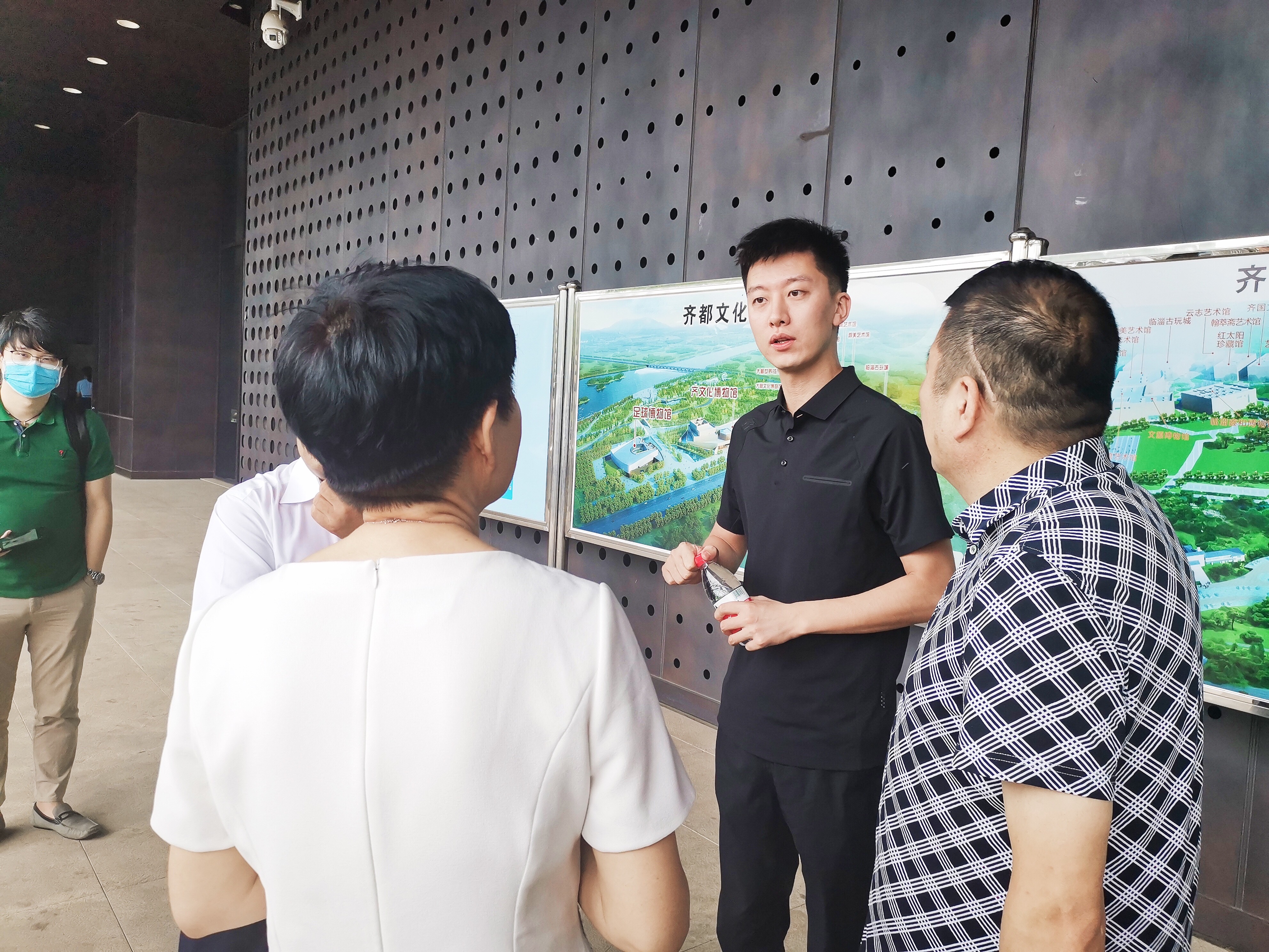 电影《主场》主创深入淄博,创作采风圆满收尾