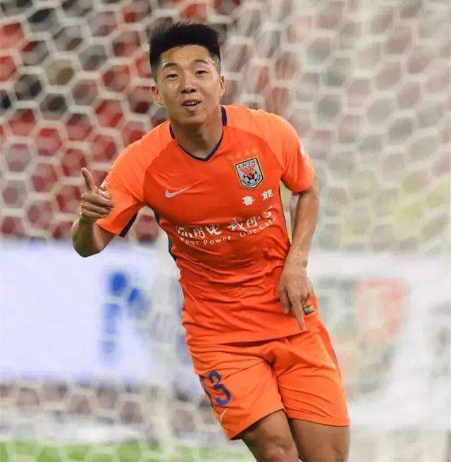 完胜！富力美丽足球被克星无情践踏鲁能胜利之外还有一个好消息