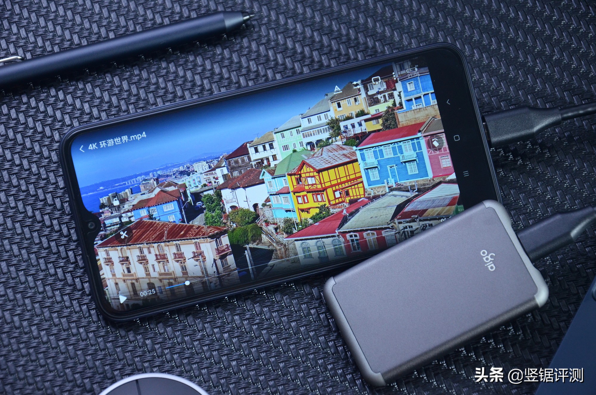 爱国者aigo2tbssd固态硬盘,aigo爱国者s7pro移动固态硬盘