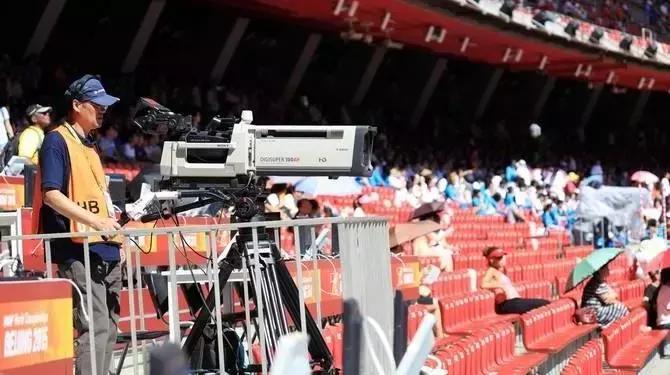 绿茵场上挥汗如雨线上活动风生水起，职工足球总决赛了解一波