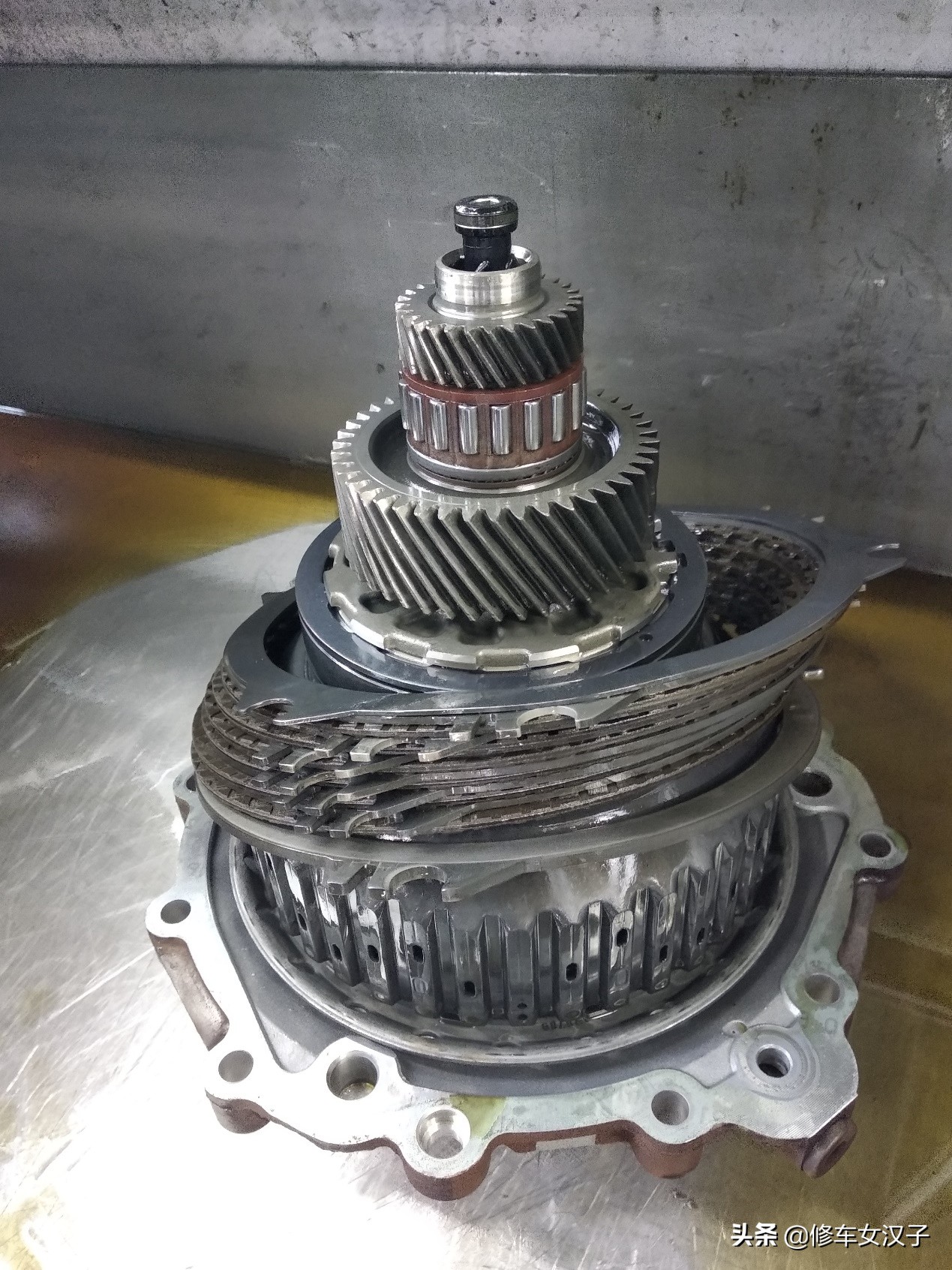 变速箱坏了换好还是修好,变速箱电脑板坏了是修还是换