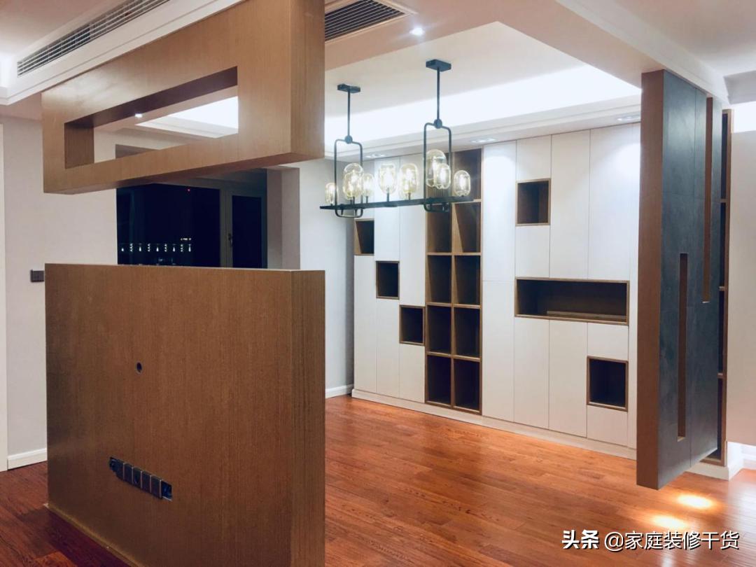 七八十年老木工师傅做家具,最简单的衣柜制作是什么样的