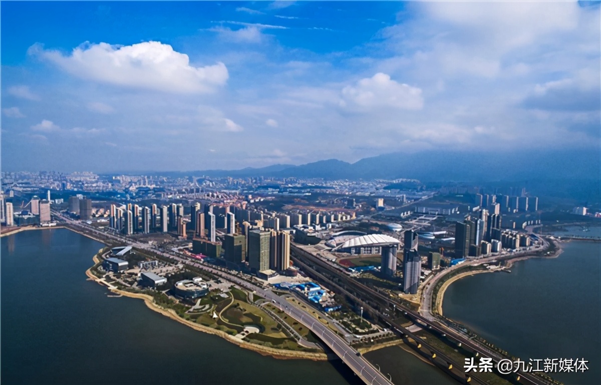 一桥连接两种生活，联泰·万泰城：把悠闲惬意与城市便捷都给你