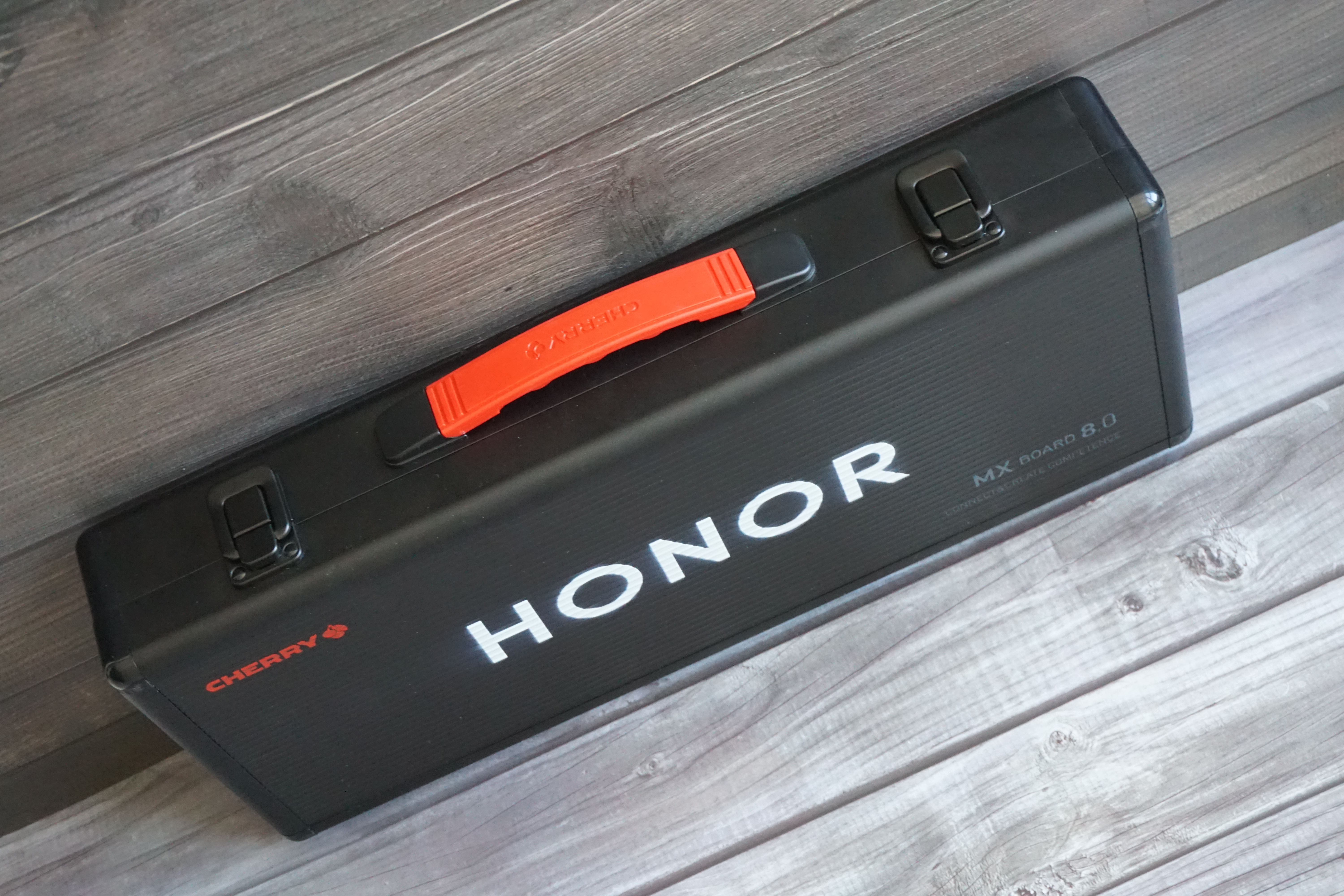 樱桃机械键盘mx9.0发布,cherry樱桃mx8.0有线机械键盘