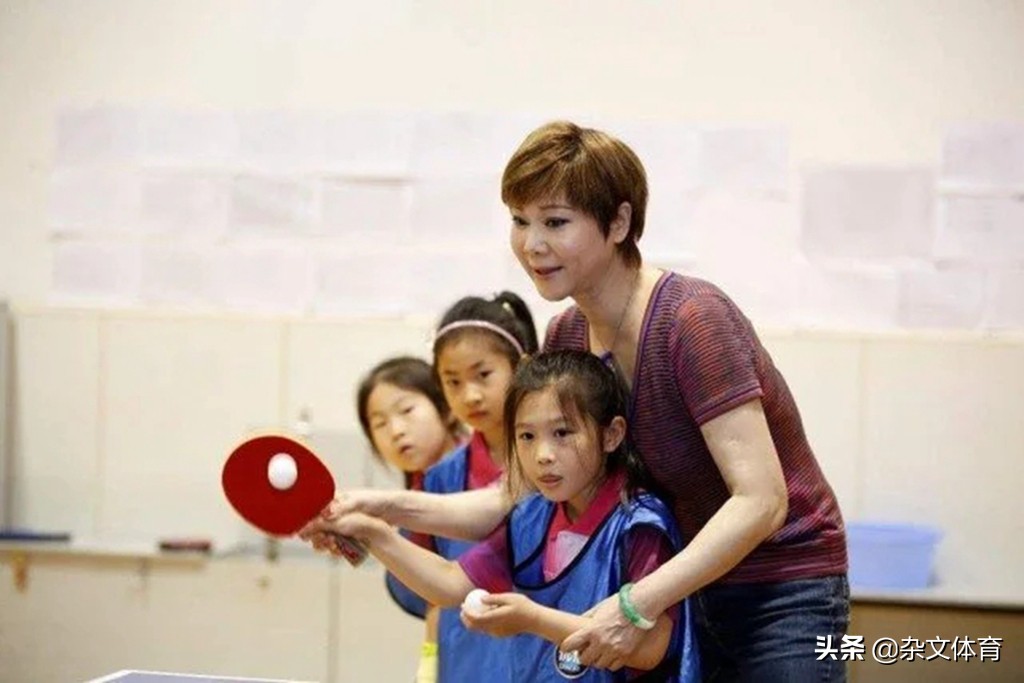 不耽误比赛成绩！三位体育选手喝酒抽烟，前国脚曾喝68罐啤酒