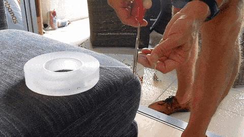 黑科技魔力胶带！反复粘贴不留痕，水洗后又恢复如初