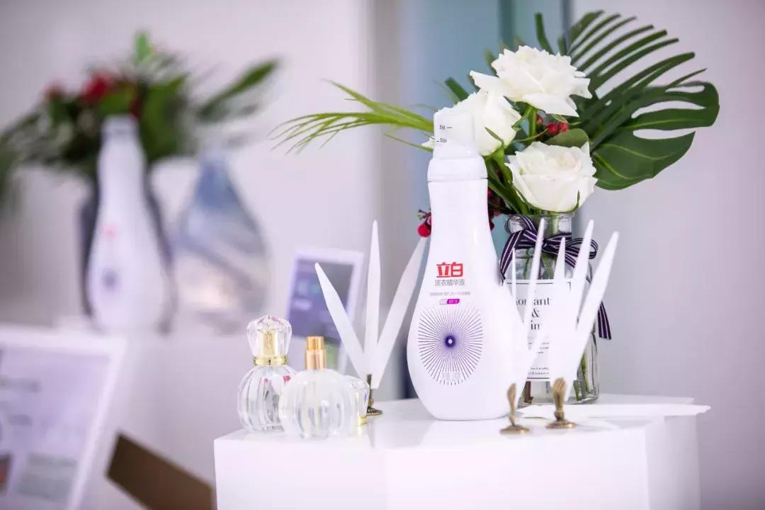 明星洗衣服的八卦，小S和古巨基到底谁更奇葩？