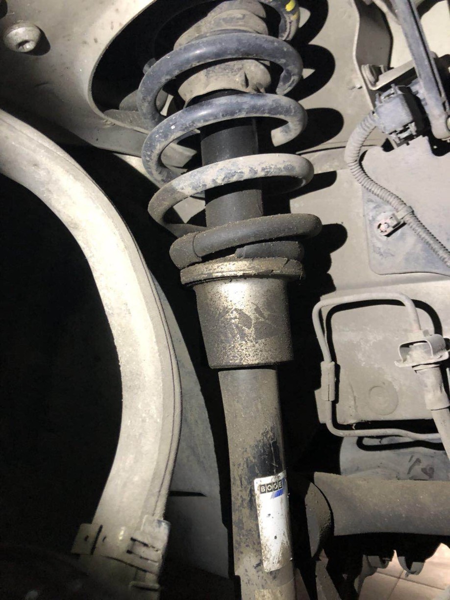 06年四眼奔驰e280多大排量,怪兽修车日记奔驰