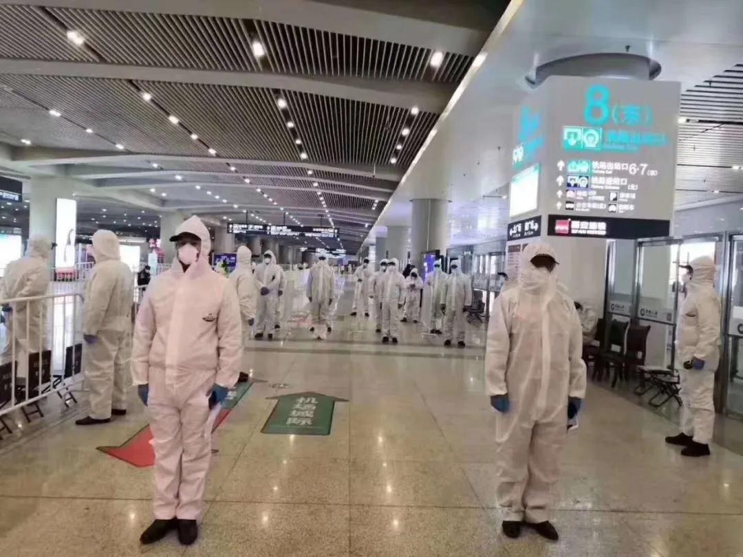 胡泳对媒体的影响,胡泳岚揭开抑郁症的秘密