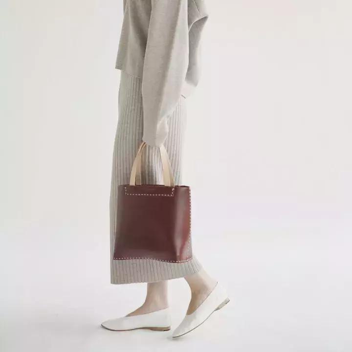 性价比包包品牌排行榜,性价比高的包包品牌排名