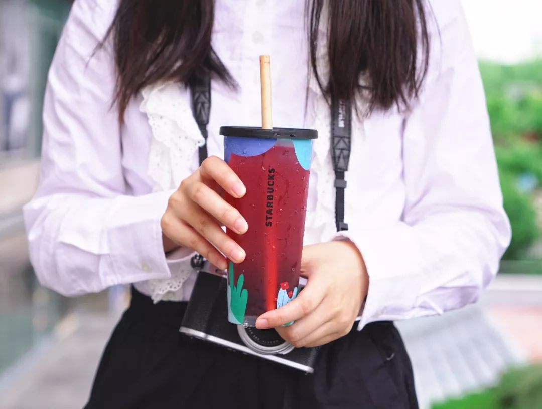 星巴克推出八种饮品吐槽,星巴克不会踩雷的饮品