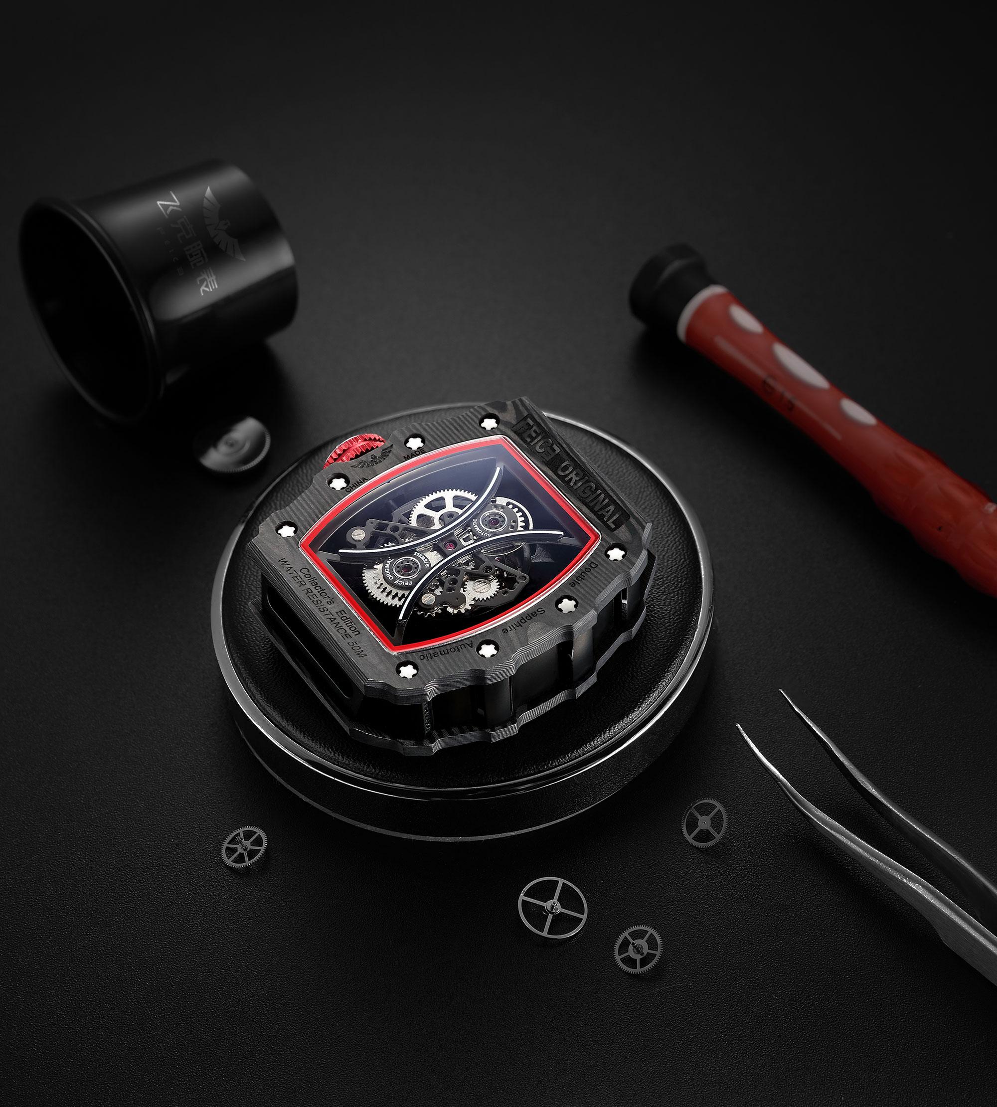 全自动镂空限量款，特有的年轻气息立显