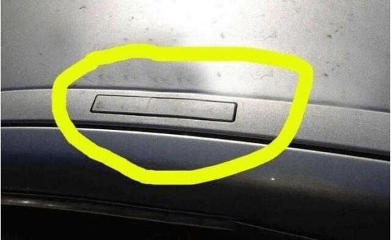 无钥匙车钥匙丢了怎么办,忘记带车钥匙怎么开锁