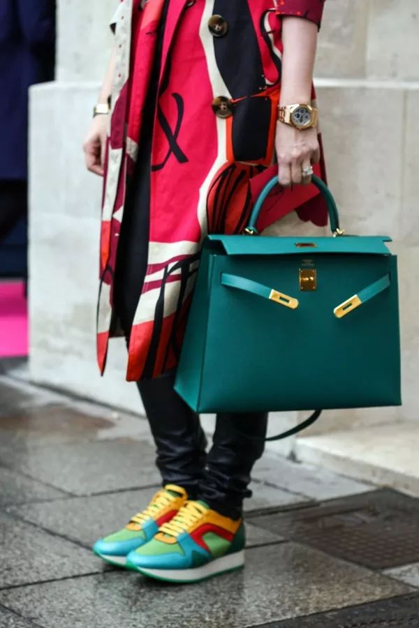 十大必买经典款包包图片及价格,十款永不过时的包双层