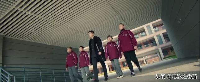 甄子丹谢霆锋打戏太燃了,甄子丹谢霆锋超级子弹电影