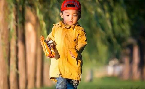 寓意健康平安一生顺遂的男孩名字,袁舸涛袁姓100分男孩名字带寓意的