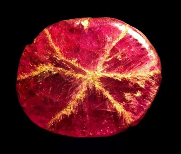 石头上有花纹的石头值多少,石头上有龙图案值钱