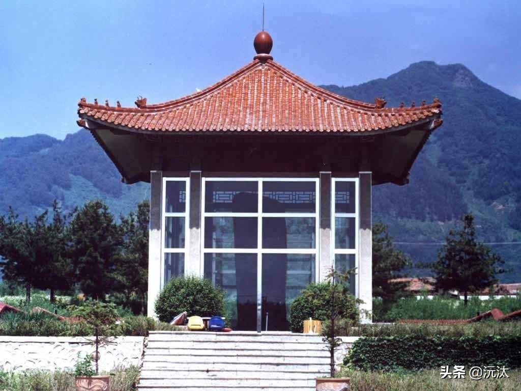 *句丽高**是谁建立的国家？