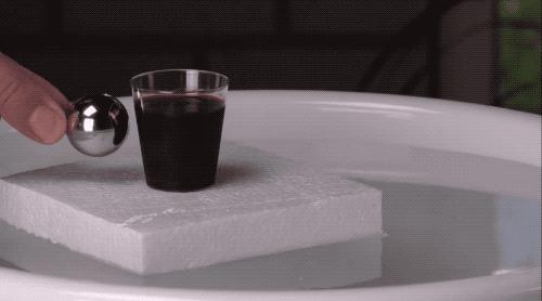 用磁铁吸出血液,用磁铁吸物品实验