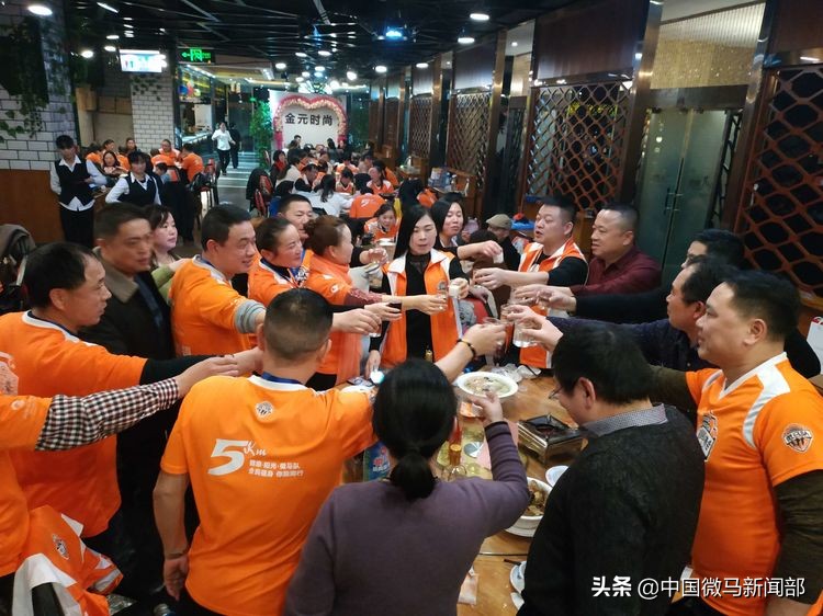 欢乐新年dj,欢乐新年张国荣