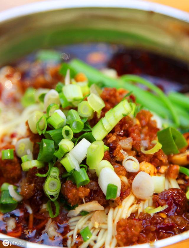 快捷的早餐重庆小面,早餐食物推荐重庆小面