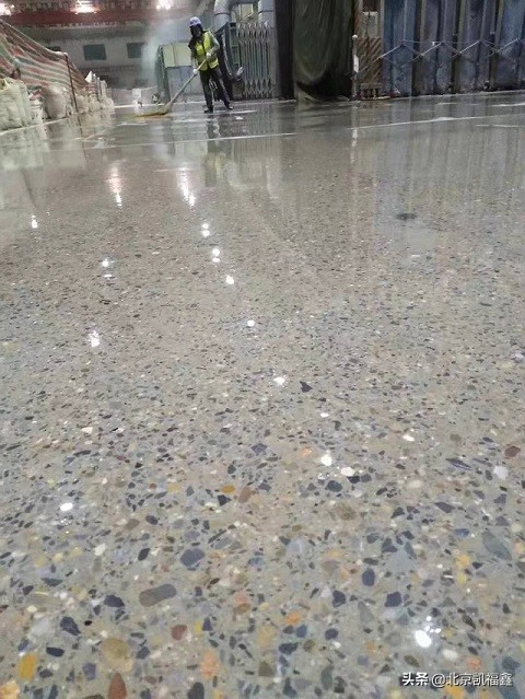 大悟县水磨石翻新抛光,水磨石晶面抛光多少钱一平