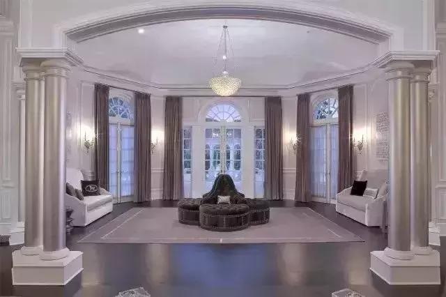 梅西c罗内马尔住处,梅西c罗贝克汉姆谁成就高