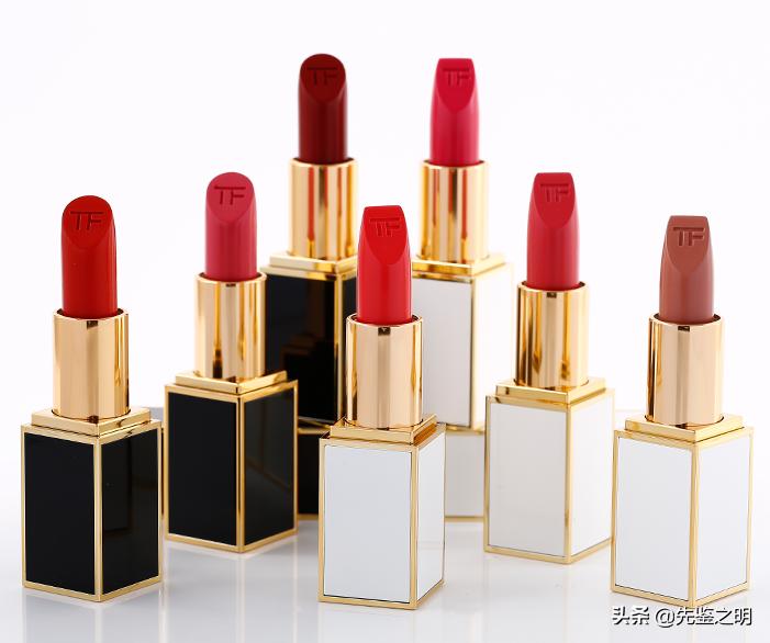 直击TF口红造假现场:买过口红的人,都在这点上吃过亏