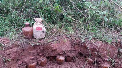 酒藏在土里的方法,瓶装酒埋地下正确方法