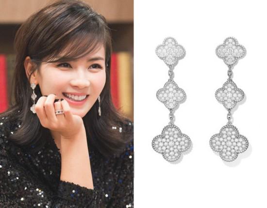 梵克雅宝的四叶草项链，刘嘉玲关晓彤刘涛20岁到50岁都爱佩戴它