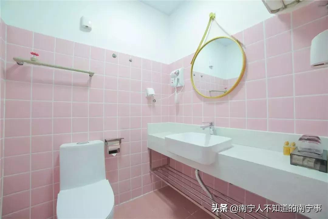 南宁有傻子，建了栋「爱情公寓」，只租不卖